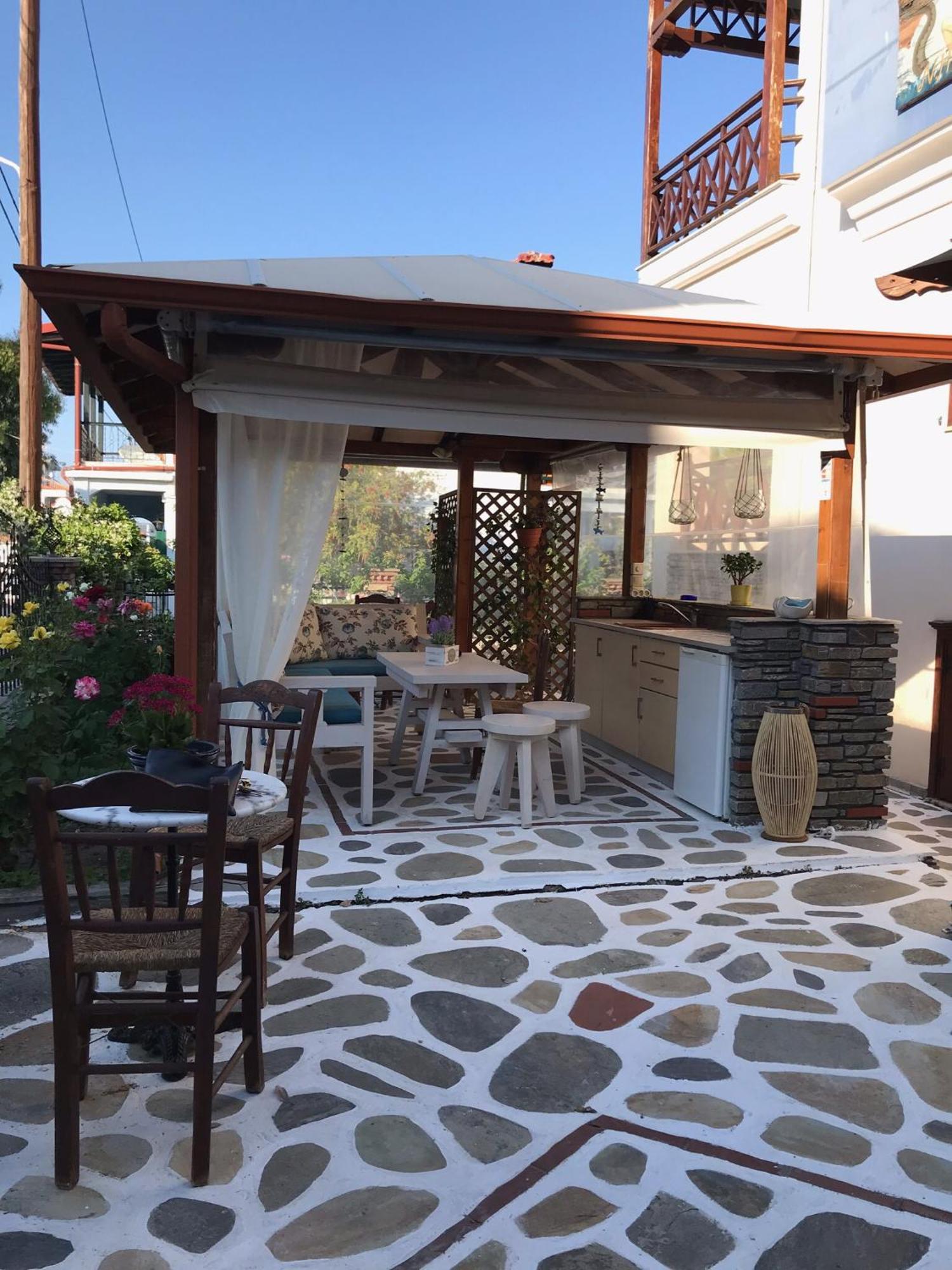 Niriides Hotel Đảo Amolianí Ngoại thất bức ảnh