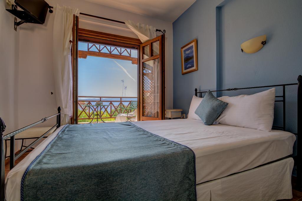 Niriides Hotel Đảo Amolianí Ngoại thất bức ảnh